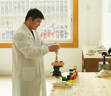 熱烈慶祝浙江新云木業(yè)集團(tuán)有限公司入選第二批省級非遺生產(chǎn)性保護(hù)基地